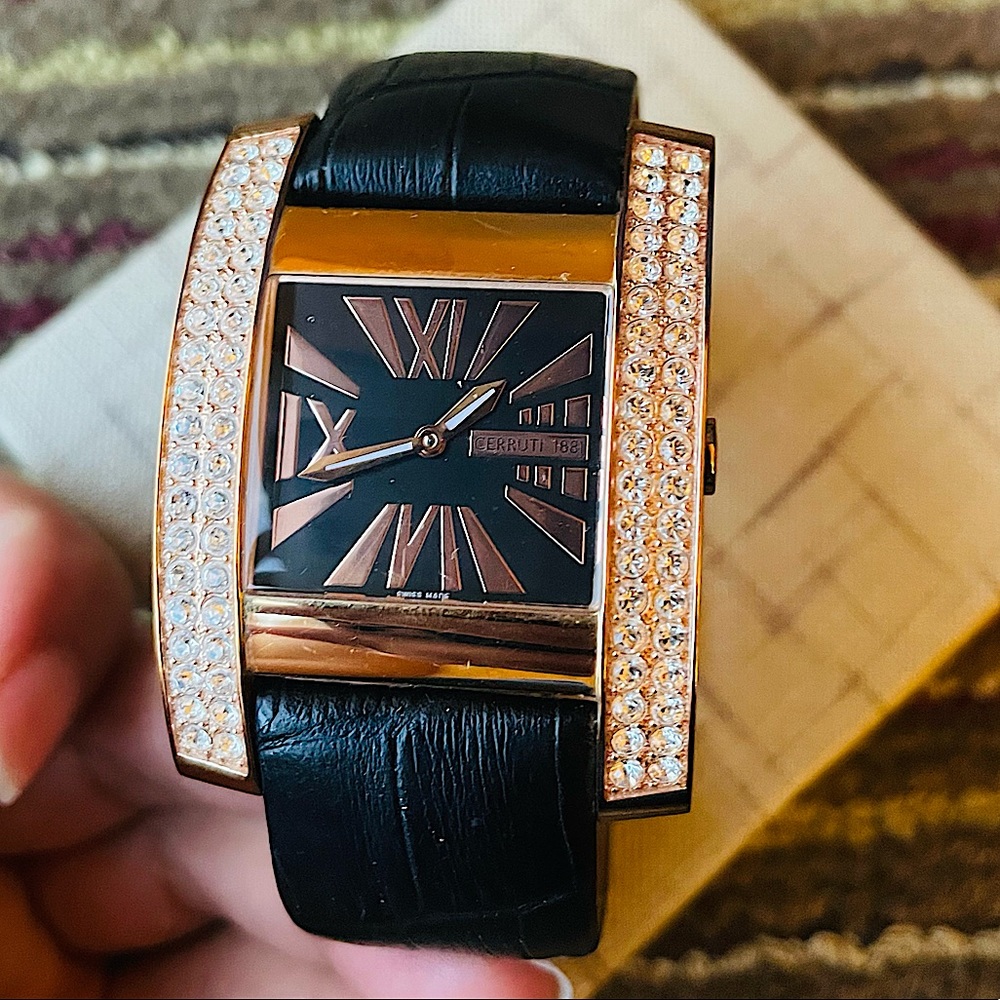 Vintage eye-catching CERRUTI 1881 Leather watch With Simulated Diamonds Crystals